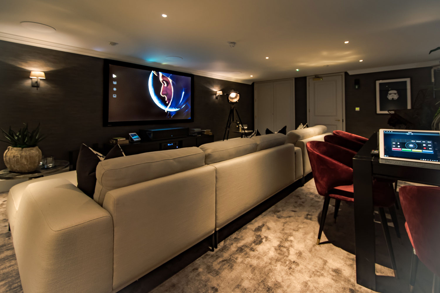 London Screening Room The Power of 4K Short Throw Projection